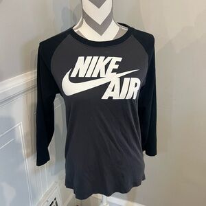 Nike Air Women's Black and Gray Long Sleeve Tee